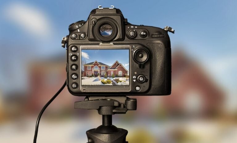 Sony Alpha a6300 Camera Photo